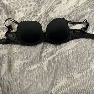 Chantelle bra size 32E